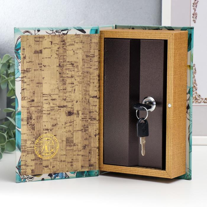 Сейф-книга дерево кожзам Сейф-книга дерево кожзам "Голубые птички и зелёные цветы" 21х13х5 см