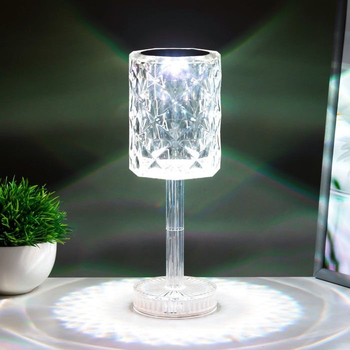 Настольная лампа с ПДУ Настольная лампа с ПДУ "Оланди" LED 16 цветов RGB сенсорная USB 8,5x8,5x25 см RISALUX