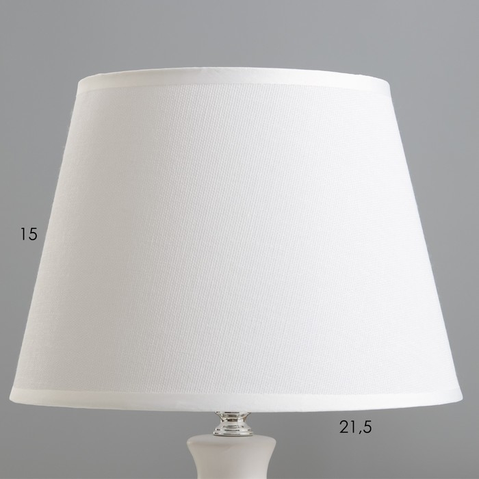 Настольная лампа Настольная лампа "Янина" Е14 40Вт бежевый 22х22х40см RISALUX