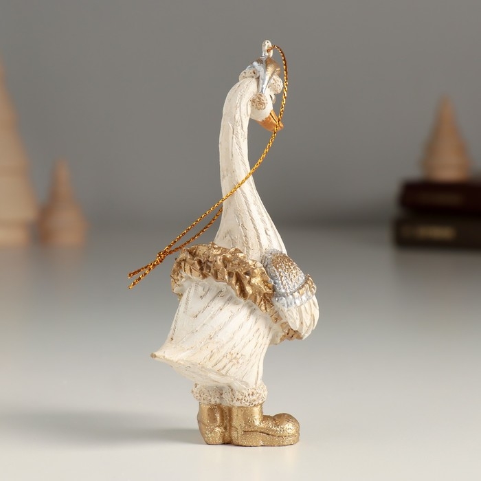 Сувенир полистоун подвеска Сувенир полистоун подвеска "Гусь в шапочке и ботинках" 5х4,5х11 см