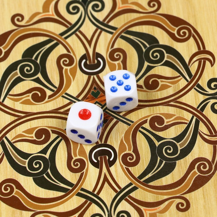 Нарды деревянные большие, настольная игра Нарды деревянные большие, настольная игра "Лев", 40 х 40 см, с шашками