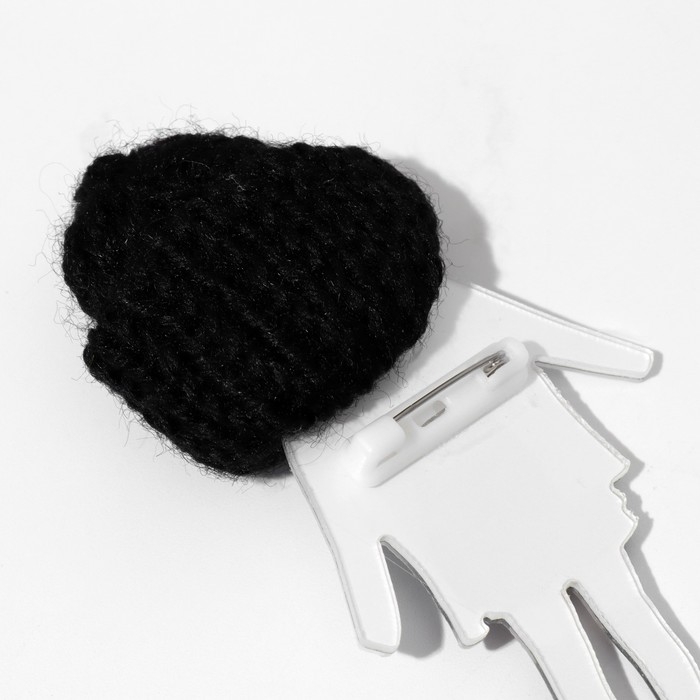 Брошь «Девочка» в юбке, цветная в серебре Брошь «Девочка» в юбке, цветная в серебре