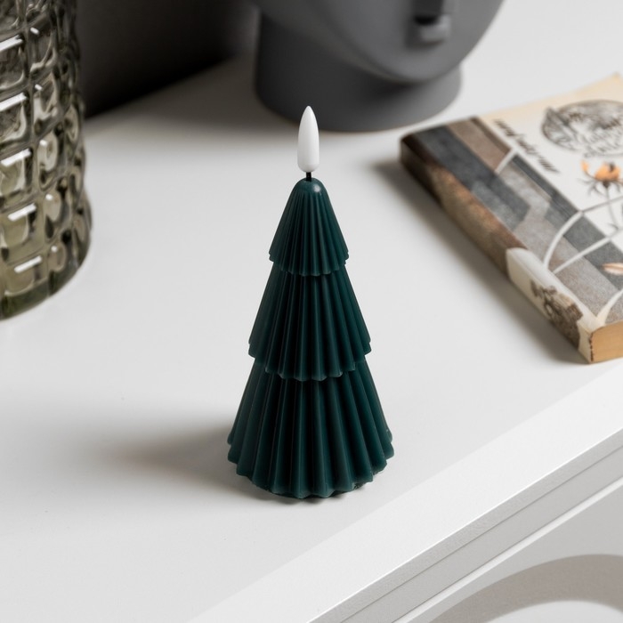 Светодиодная свеча &laquo;Ёлка зелёная&raquo; 7 &times; 15.5 &times; 7 см, воск, батарейка CR2032 (в комплекте), свечение тёплое белое