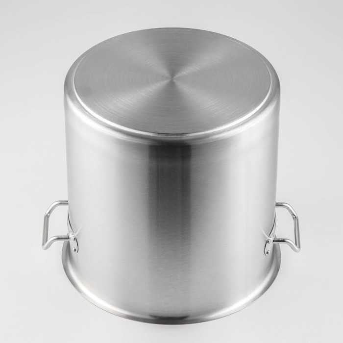 Кастрюля из нержавеющей стали Hanna Knövell HoReCa, 20 л, толщина 0,8 мм, 201 сталь, металлическая крышка, с теплораспределительным слоем, индукция Кастрюля из нержавеющей стали Hanna Knövell HoReCa, 20 л, толщина 0,8 мм, 201 сталь, металлическая крышка, с теплораспределительным слоем, индукция