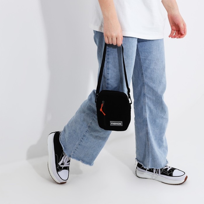 Сумка молодёжная на молнии, наружный карман, цвет чёрный Сумка молодёжная на молнии, наружный карман, цвет чёрный