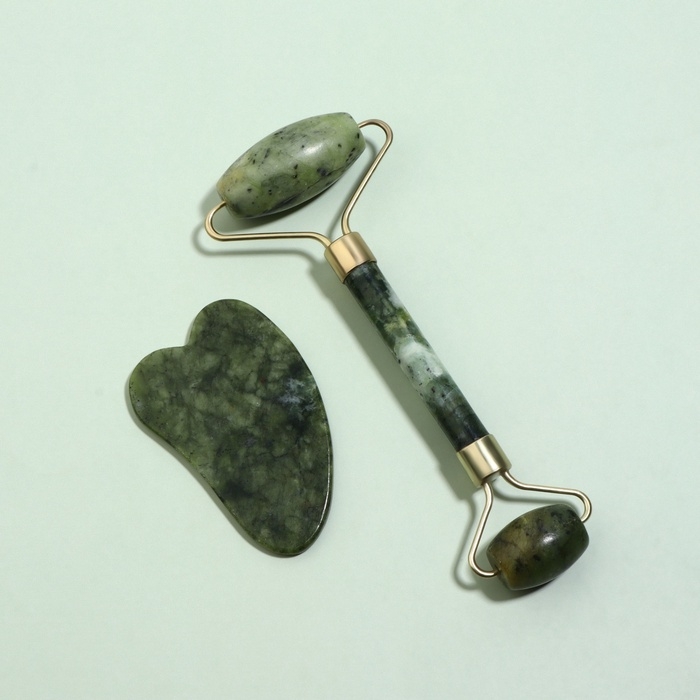 Массажный набор «Гуаша», 18,5 × 10,5 × 2,5 см, цвет изумрудный Массажный набор «Гуаша», 18,5 × 10,5 × 2,5 см, цвет изумрудный