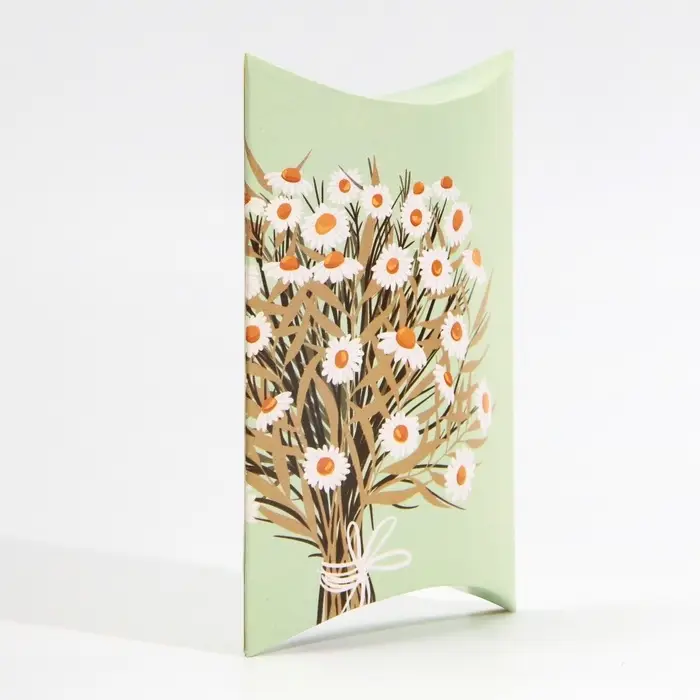 Коробка подарочная складная фигурная, упаковка, «Ромашки», 11 х 8 х 2 см Коробка подарочная складная фигурная, упаковка, «Ромашки», 11 х 8 х 2 см