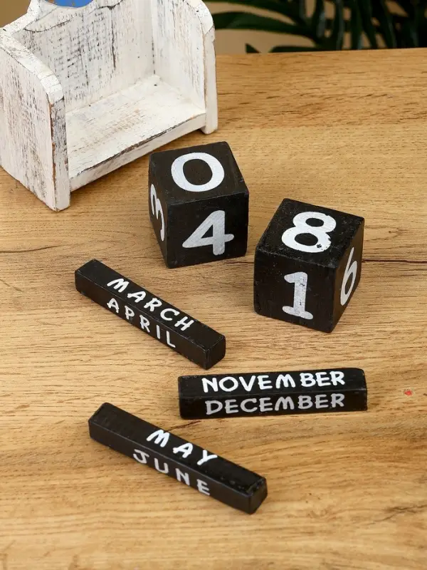 Календарь настольный Календарь настольный "Морская ракушка" дерево 11х5х14 см, цв. бело-золотой