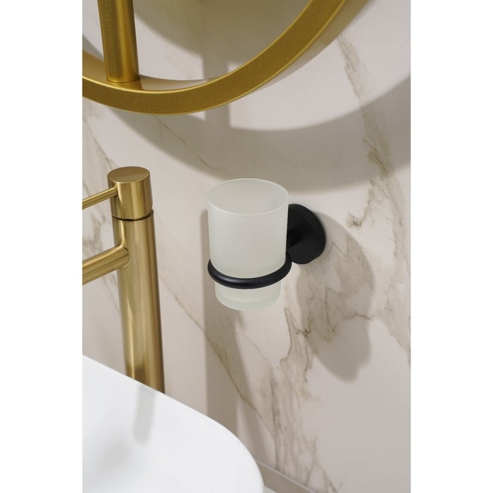 Стакан стеклянный матовый с держателем Штольц Stölz Loft basic, цвет чёрный Стакан стеклянный матовый с держателем Штольц Stölz Loft basic, цвет чёрный