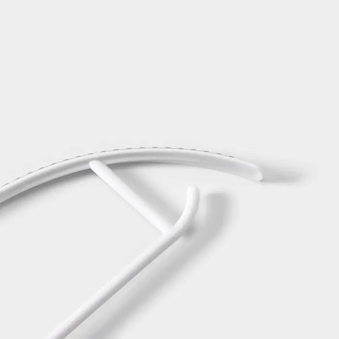 Плечики - вешалки для одежды Доляна, 40&times;19.5 см, 5 шт., широкие плечики, антискользящая накладка, белые