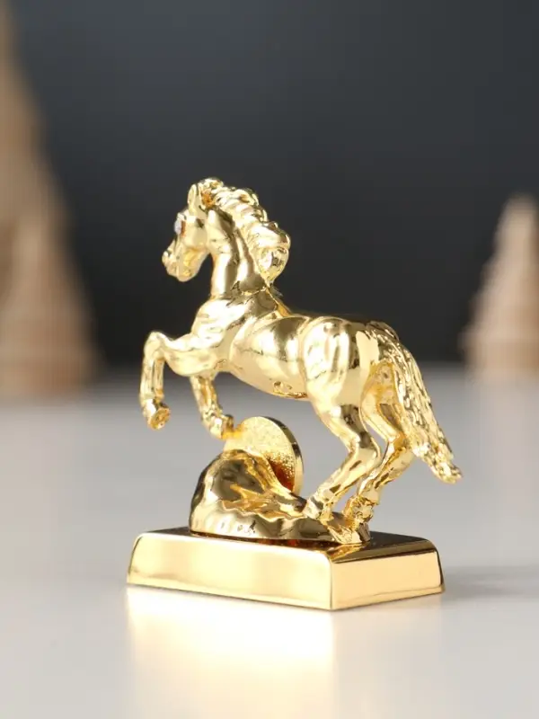 Сувенир Лошадь с монеткой и пожеланием  Сувенир Лошадь с монеткой и пожеланием "Удачи", 6х2,5х6 см.