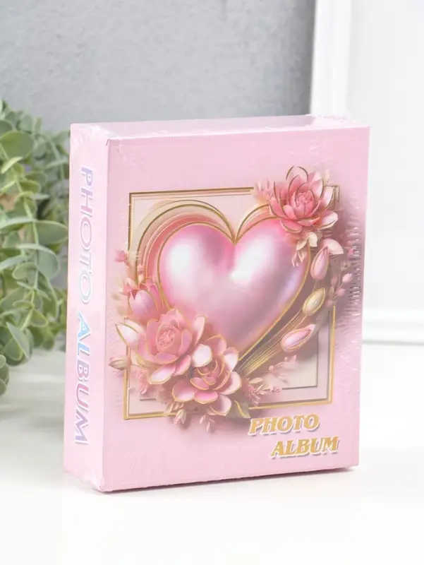 Фотоальбом на 40 фото 10х15 см "Розовое сердце в цветах" в коробке 4,5х14х17 см