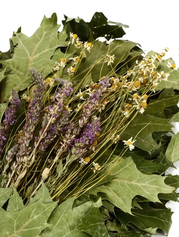 Веник для бани, дубовый, 55 см, с букетом из трав, &laquo;Добропаровъ&raquo;