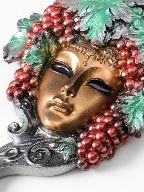 Венецианская маска &laquo;Виноград&raquo;, панно, настенный декор, золото, 30 см