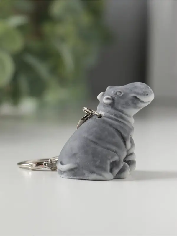 Брелок "Бегемотик сидящий маленький", 3,7см