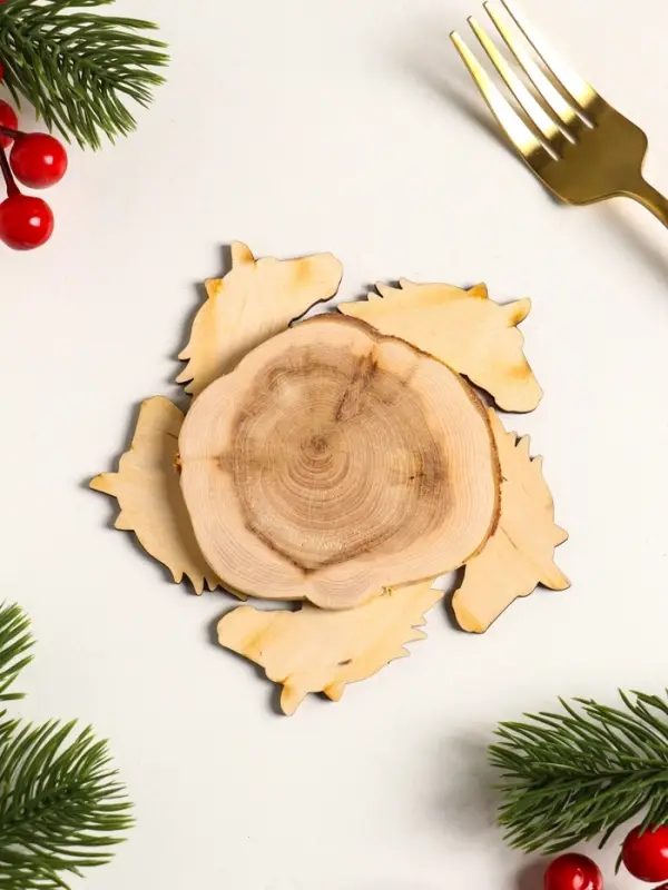 Подставка под горячее Лошадь в цветах, 11см, можжевельник Подставка под горячее Лошадь в цветах, 11см, можжевельник