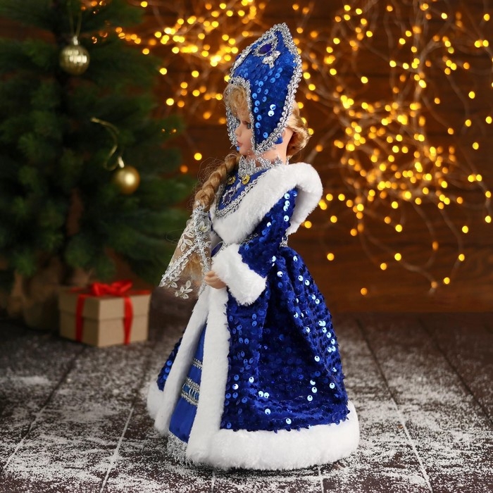 Снегурочка  Снегурочка "В  синей шубке и кокошнике" 17х35 см