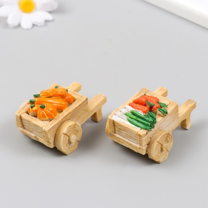 Фигурка для флорариума полистоун  Фигурка для флорариума полистоун "Тележка с овощами" МИКС 6х4х4,4 см