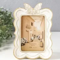 Фоторамка полистоун 10х15 см "Большая бабочка" белая с золотом 15,5х3,5х22 см