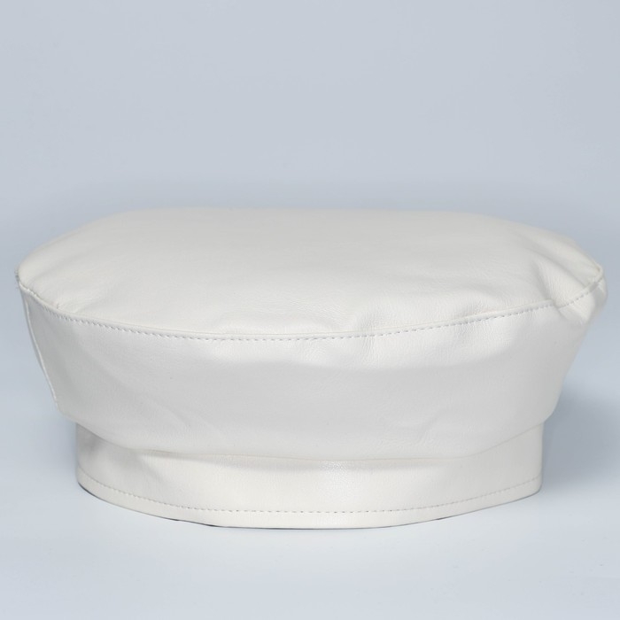 Берет кожаный, бежевый, р-р 56 см