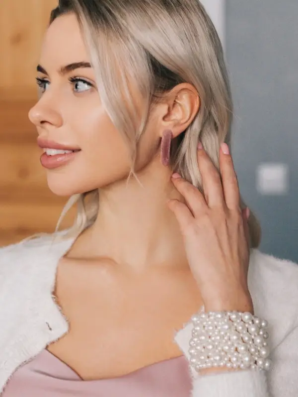 Браслет манжета &laquo;Жемчуг. Зима&raquo;, d=5 см, цвет молочный