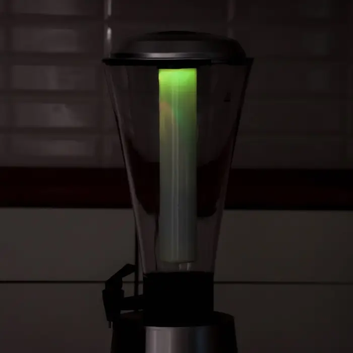 Башня пивная &laquo;Металлик&raquo;, 3 л, колба для льда, с подсветкой, 2 батарейки CR=2032, пластик, серебристая