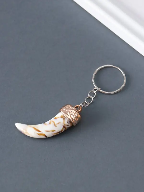 Брелок для ключей на кольце &laquo;Клык&raquo;, пластик под металл, 5.5&times;2&times;1 см