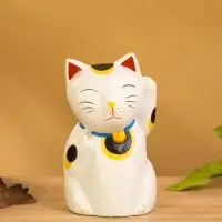 Сувенир «Кошка Неко», 6×6×11 см, дерево, белый