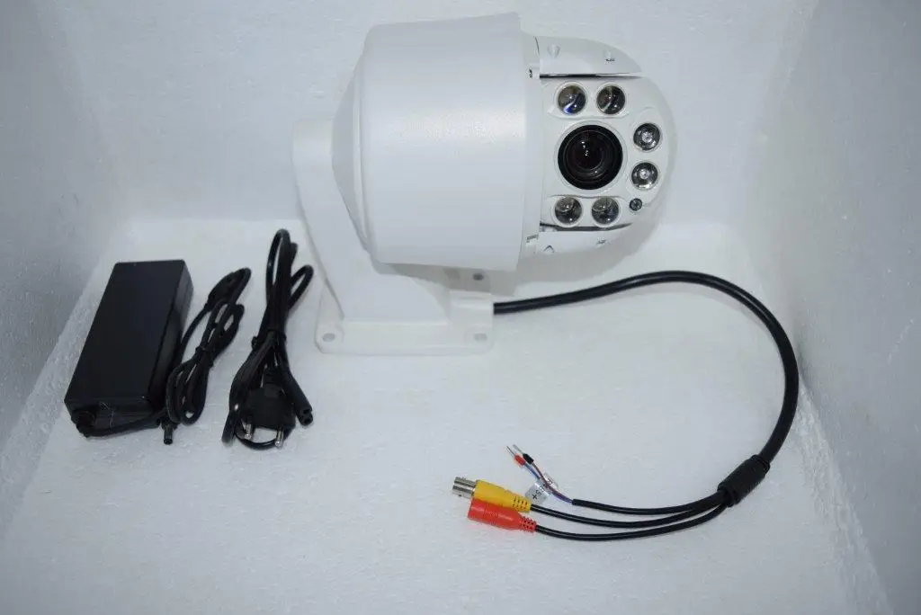 Камера AHD713-10X (без коробки) Камера AHD713-10X (без коробки)