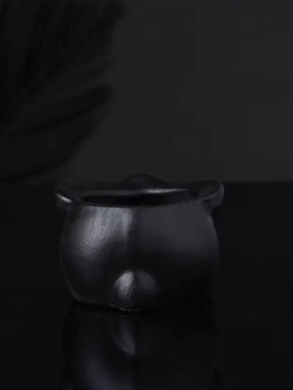 Подсвечник  Подсвечник "Заяц" 9х6х4 см, черный