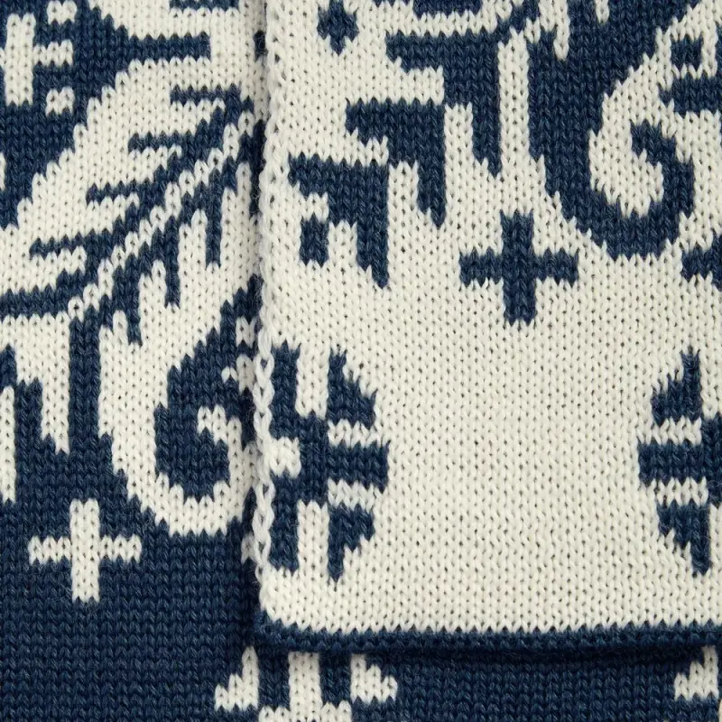 Шарф Wintertude L, синий с белым