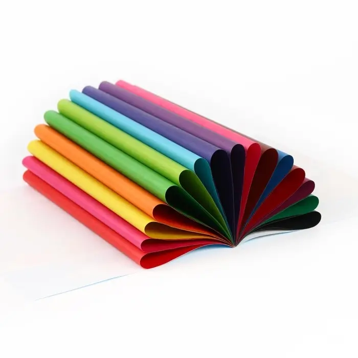 Цветная бумага, А4, 16 листов, 16 цветов, немелованная, двусторонняя, на скрепке, 48 г/м&sup2;, &laquo;Принцессы&raquo;