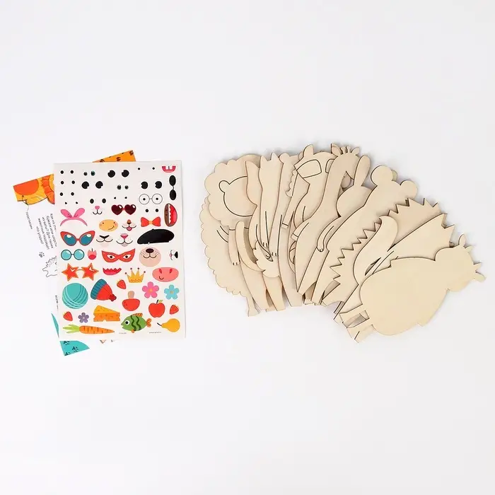 Роспись по дереву «Весёлые зверята», 13 основ, с наклейками Роспись по дереву «Весёлые зверята», 13 основ, с наклейками