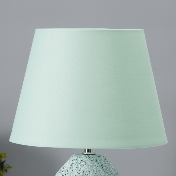 Настольная лампа с абажуром RISALUX «Лорена», 1×Е14, 40 Вт, мятный, 22×22×37 см Настольная лампа с абажуром RISALUX «Лорена», 1×Е14, 40 Вт, мятный, 22×22×37 см