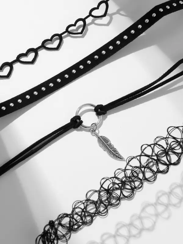 Чокер &laquo;Ассорти романтика&raquo;, набор 4 шт. чёрный в серебре, 30.5 см