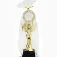 Кубок, наградная фигура &laquo;Ника&raquo;, подставка чёрная, золото, 26&times;8.3&times;7.8 см