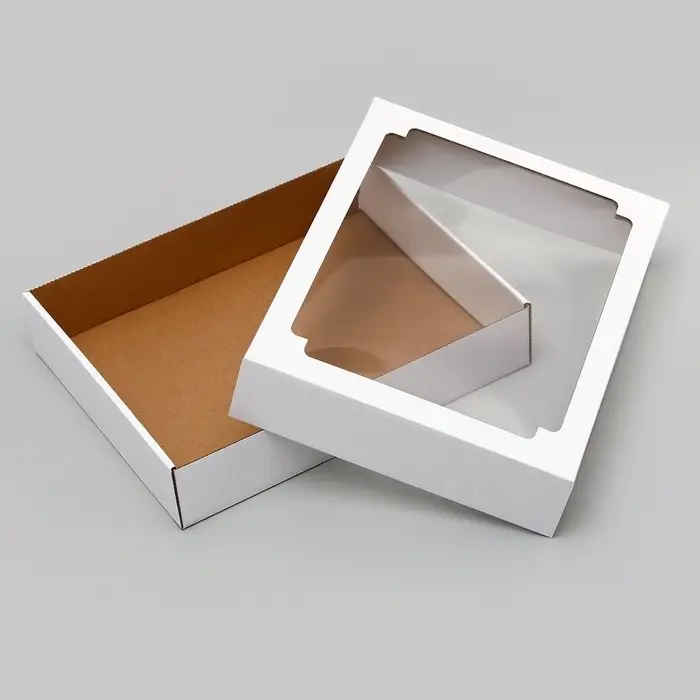 Коробка сборная без печати крышка-дно белая с окном, 31.3&times;24.6&times;6.2 см