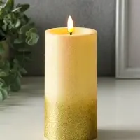 Светодиодная свеча LED RISALUX «Блёстки» 3хAAA золото 7,5х7,5х15 см