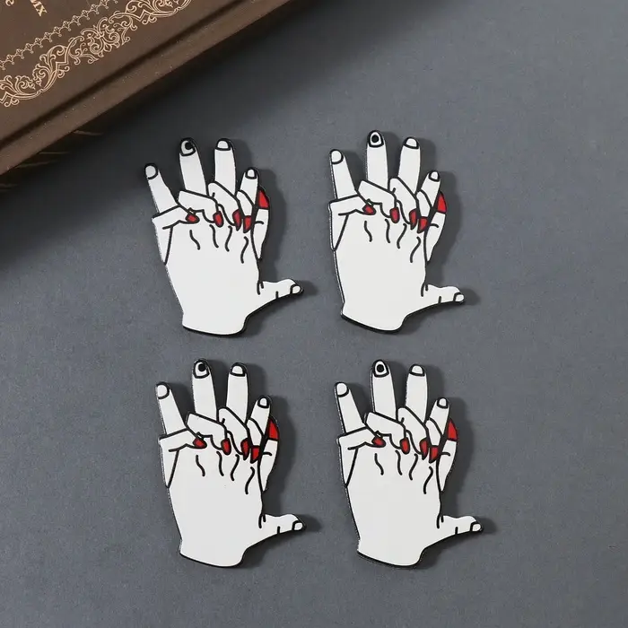 Декор для творчества акрил Декор для творчества акрил "Объятие рук" 4,4х3,2х0,2 см