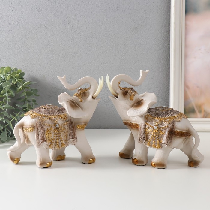 Сувенир полистоун Сувенир полистоун "Белый слон в попоне с золотом" МИКС 16,5х8х17,5 см