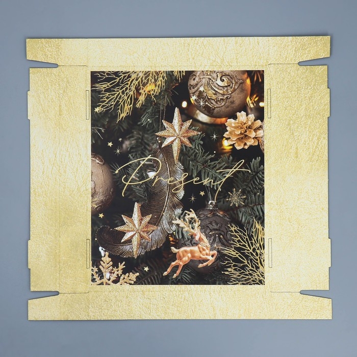 Коробка подарочная новогодняя складная «Фотографичная», 31,2 х 25,6 х 16,1 см, Новый год Коробка подарочная новогодняя складная «Фотографичная», 31,2 х 25,6 х 16,1 см, Новый год