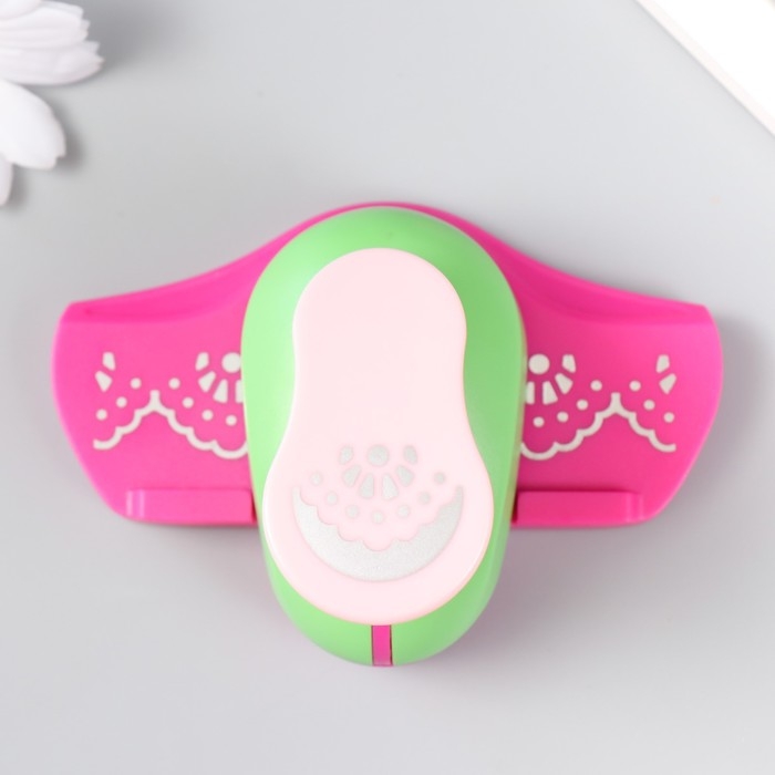 Дырокол фигурный для края вырубка 3х3 см Дырокол фигурный для края вырубка 3х3 см "Одуванчик" МИКС 10,5х7,5х5,5 см