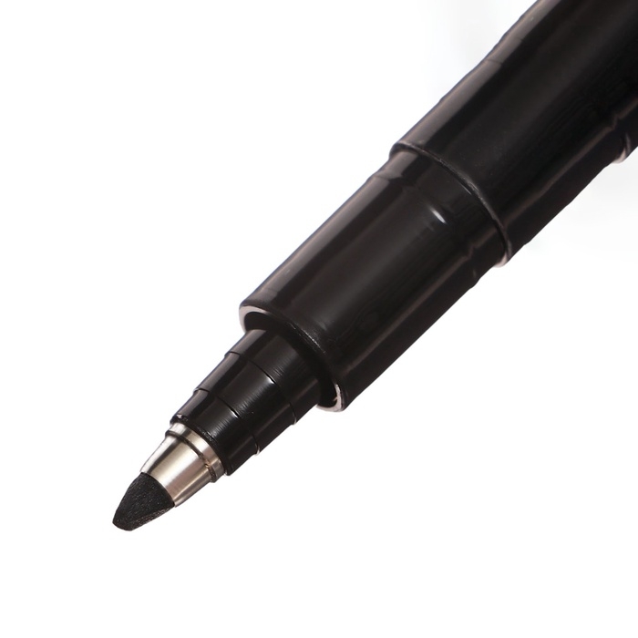 Маркер профессиональный линер черный, тонкая линия, 3.0мм Маркер профессиональный линер черный, тонкая линия, 3.0мм