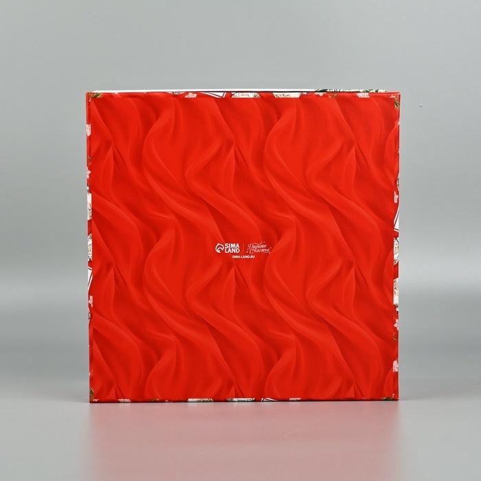 Коробка подарочная «Роскошные шары», 22 х 22 х 12 см, Новый год Коробка подарочная «Роскошные шары», 22 х 22 х 12 см, Новый год