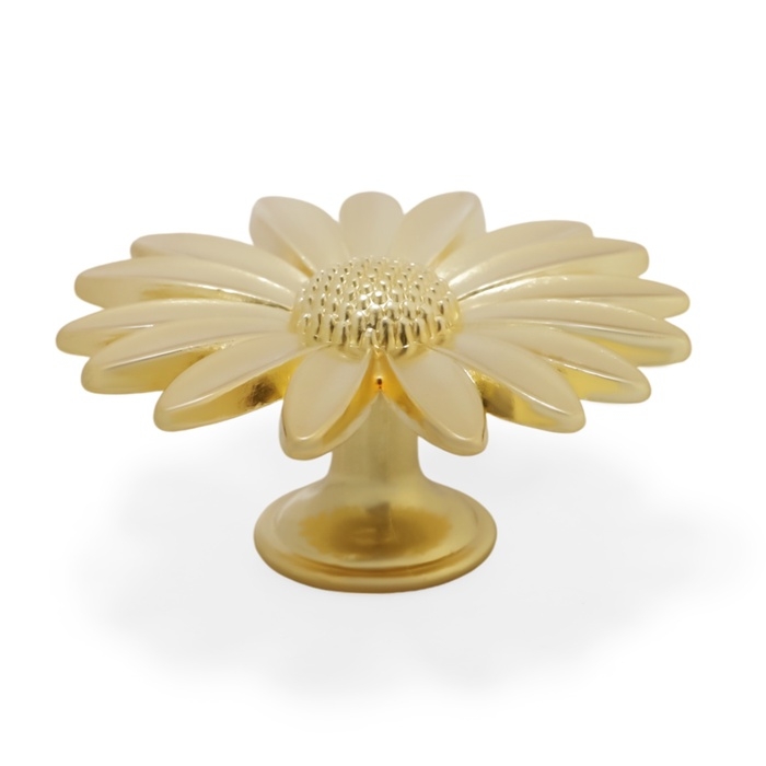 Ручка-кнопка CAPPIO PRO Ручка-кнопка CAPPIO PRO "Ромашка" 52 x 52 мм, цвет золото