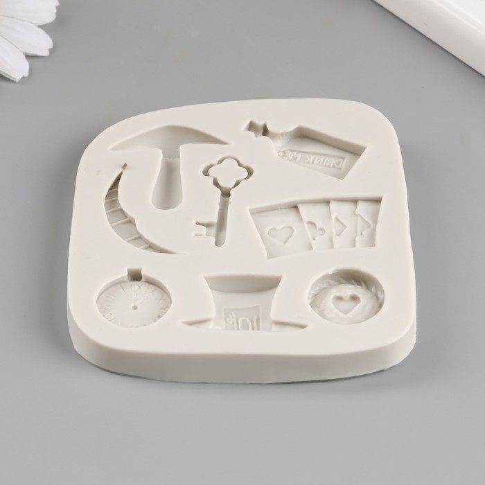 Молд силикон Молд силикон "Набор фокусника" 8 предметов 9х8,6х1 см