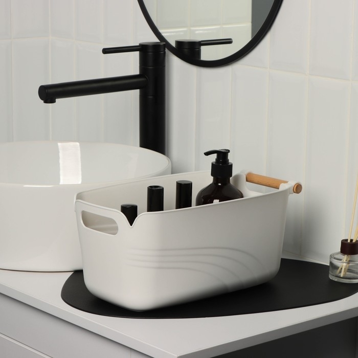 Контейнер для хранения с ручкой LaDо́m «Лаконичность», 33,5×18,5×14,5 см, цвет белый Контейнер для хранения с ручкой LaDо́m «Лаконичность», 33,5×18,5×14,5 см, цвет белый