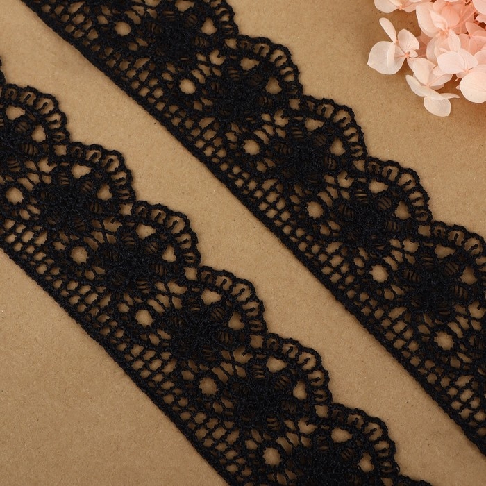 Кружево гипюровое, 45 мм × 6,8 ± 0,5 м, цвет чёрный