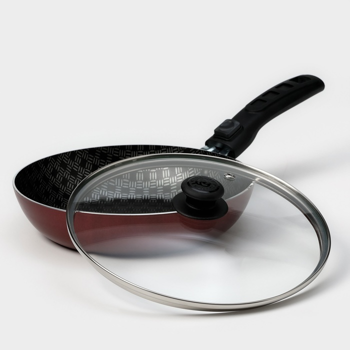 Сковорода «Хозяюшка», d=20 см, съёмная ручка, стеклянная крышка, антипригарное покрытие, цвет бордовый Сковорода «Хозяюшка», d=20 см, съёмная ручка, стеклянная крышка, антипригарное покрытие, цвет бордовый