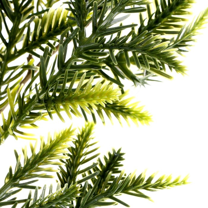 Декор &laquo;Ветвь мохнатой ели&raquo;